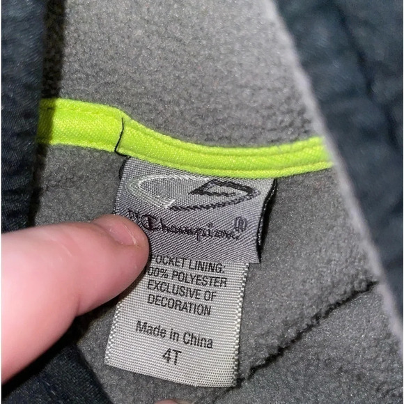 Champion Jacket - Picture 5 of 6